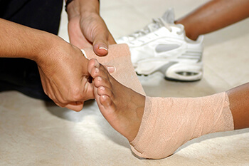 Ankle sprain treatment in the San Diego County, CA: Oceanside (Carlsbad, Vista, San Marcos, Escondido, Encinitas, Solana Beach, Valley Center, Poway, Camp Pendleton North, Fall Brook) areas